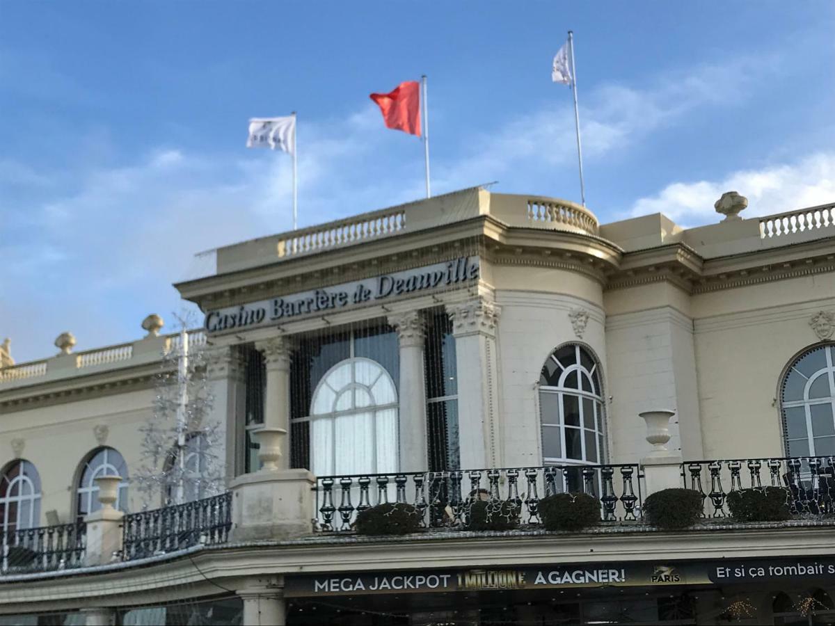 Le Royal Daire Deauville Dış mekan fotoğraf